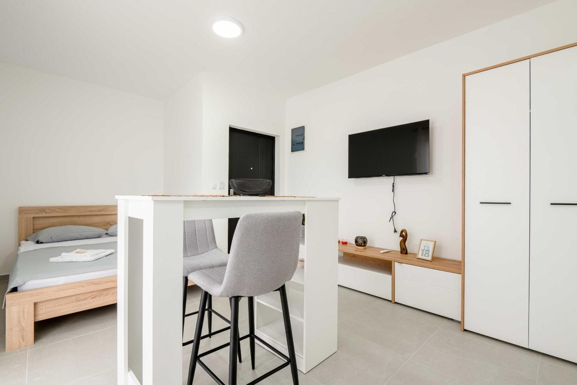 Apartments Milivojevic Bar Habitación foto